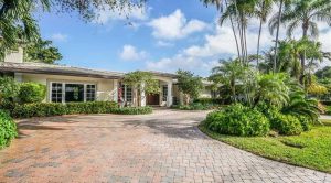 home for sale in coral ridge country club